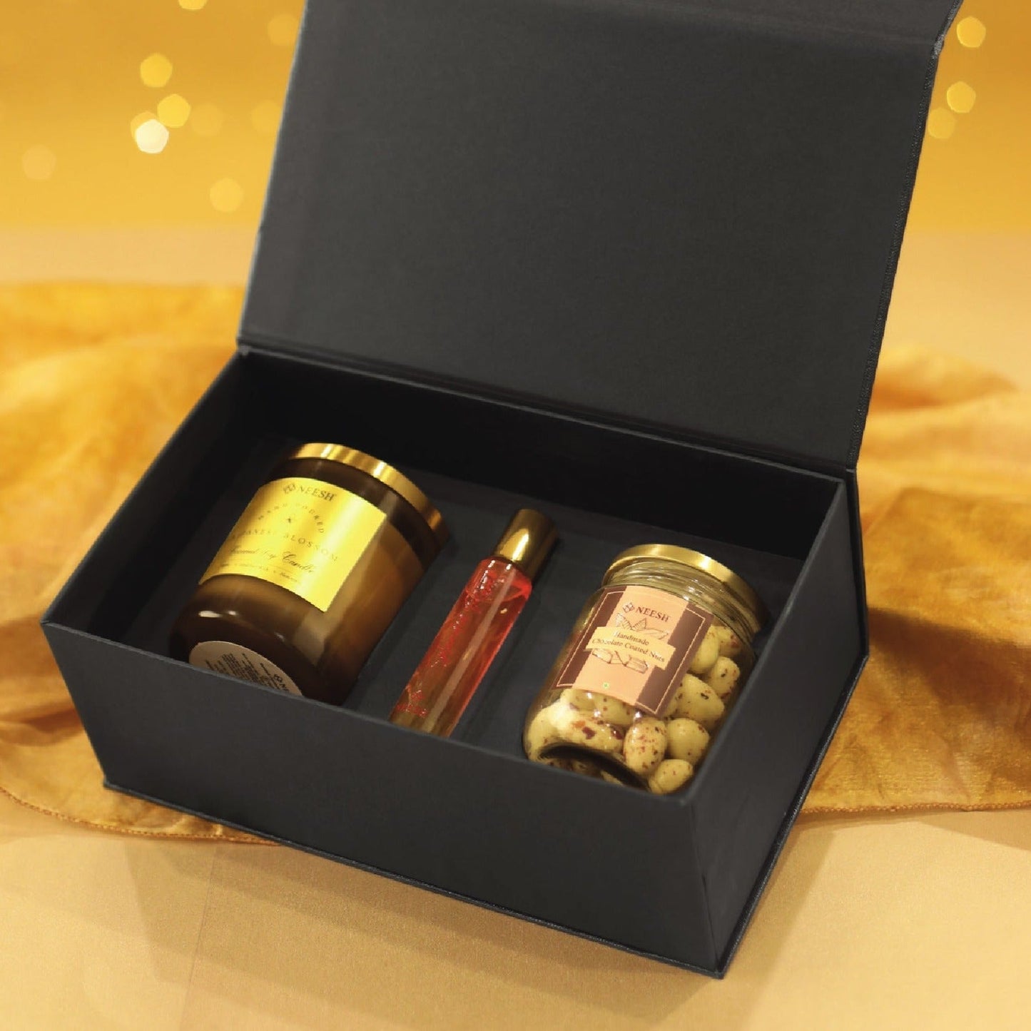 NEESH Festive Gift set